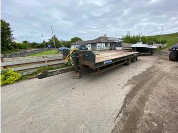 Farm trailer 2005 Chieftain Twin Axle Draw Bar Low Loader Trailer, Air Brakes, Sprung Loaded Ramps: picture 1