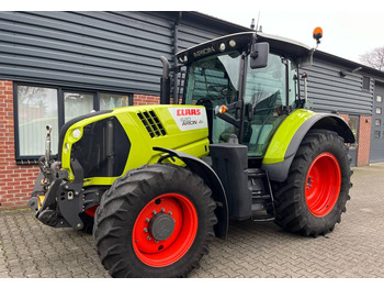 Farm tractor CLAAS Arion 620