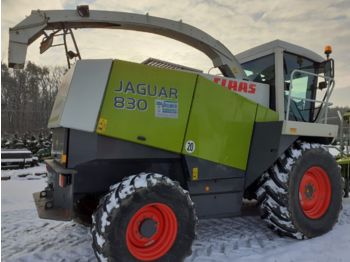 Forage harvester CLAAS Jaguar 830: picture 1