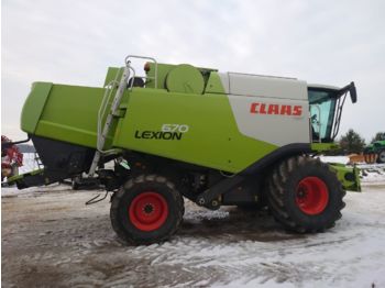 Combine harvester CLAAS Lexion 670: picture 1