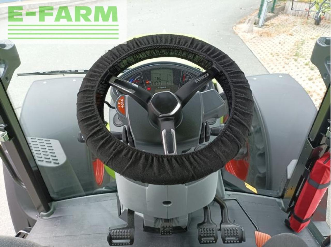 Farm tractor CLAAS arion 450 cis: picture 10