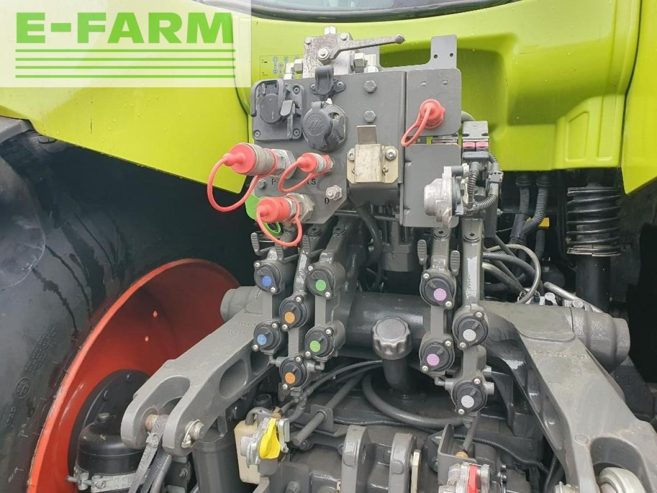 Farm tractor CLAAS axion 830 c matic: picture 5