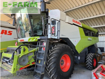 Farm tractor CLAAS Lexion 660