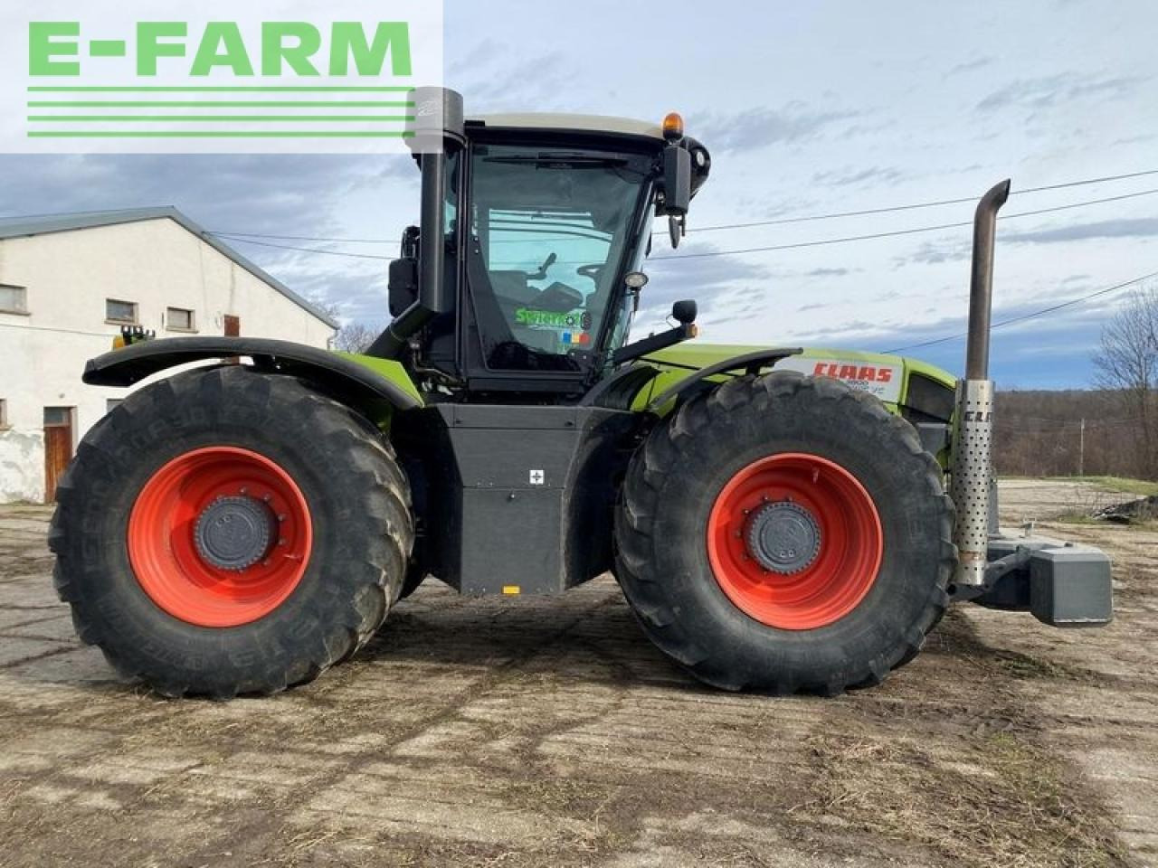 Farm tractor CLAAS xerion 3800 vc: picture 7