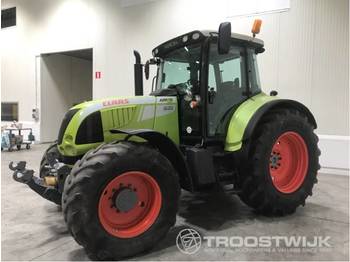 Farm tractor Claas Arion 640: picture 1