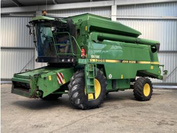 Combine harvester John Deere 2066