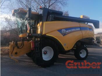 Combine harvester New Holland CX 5090