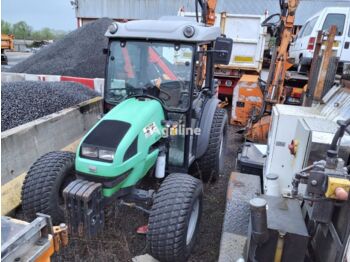 Farm tractor DEUTZ-FAHR AGROKI220: picture 1