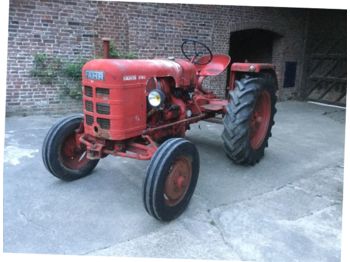 Fahr D180 - Farm tractor