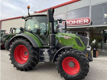 Fendt 313 Vario  - farm tractor