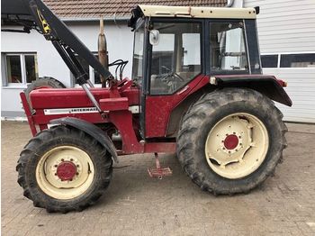 IHC 844 AS  - Farm tractor