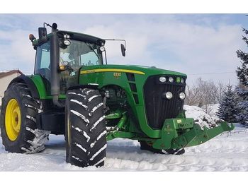 JOHN DEERE 8330 - farm tractor