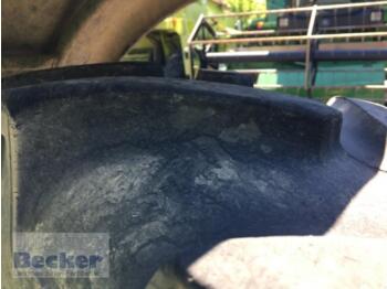 Farm tractor John Deere 2140