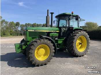 John Deere 4650 - farm tractor