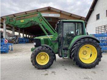 Farm tractor John Deere 6120 premium