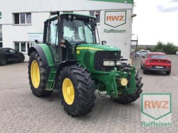 Farm tractor John Deere 6420s schlepper