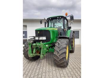 Farm tractor John Deere 6820 premium plus