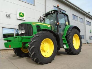 Farm tractor John Deere 6830 premium