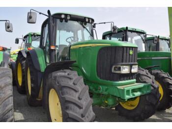 Farm tractor John Deere 6920