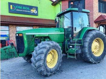 John Deere 8200 - farm tractor