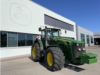 Farm tractor John Deere 8430