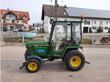 Farm tractor John Deere 855