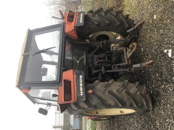 Farm tractor Ursus 385