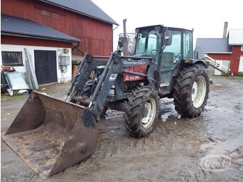 Valmet 565 Traktor med lastare (4wd)  - Farm tractor