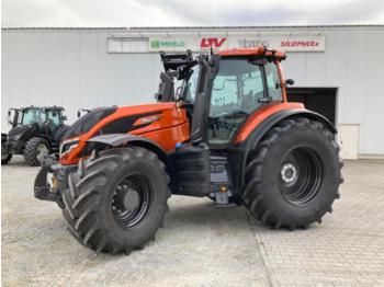 Farm tractor Valtra T 175e A