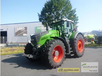 Farm tractor Fendt 1042 VARIO S4 PROFI PLUS: picture 1