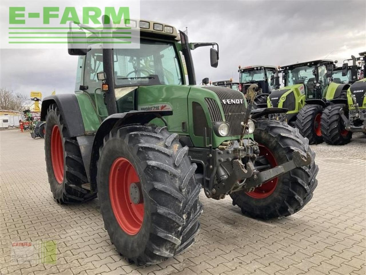 Farm tractor Fendt 716 vario: picture 8