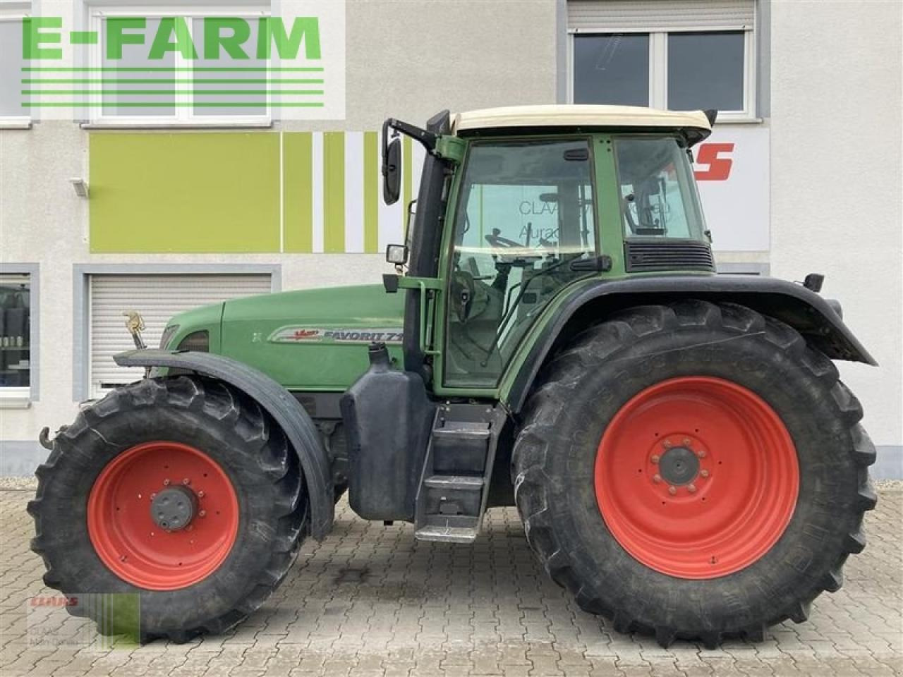 Farm tractor Fendt 716 vario: picture 10