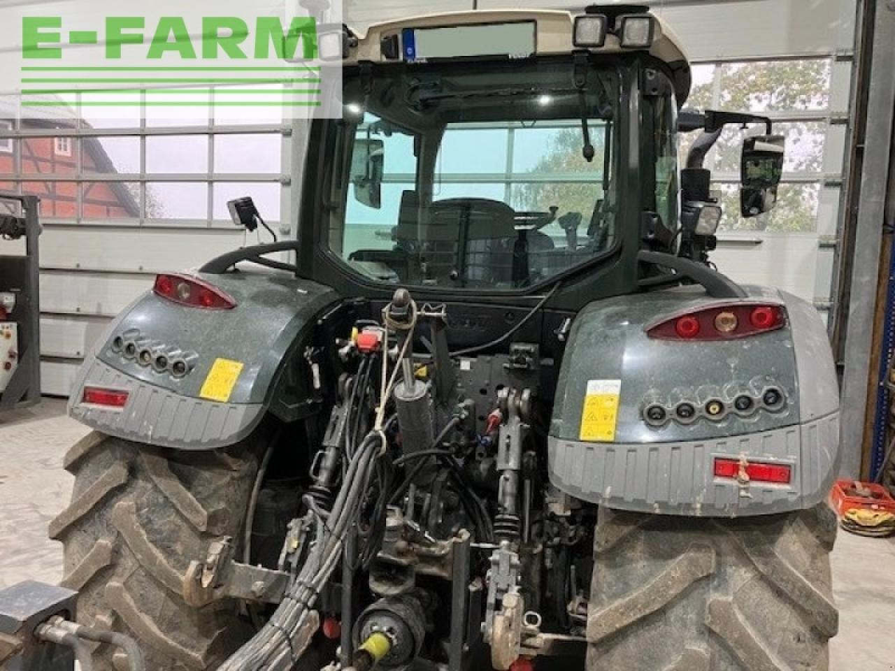 Farm tractor Fendt 720 s4 powerplus: picture 2