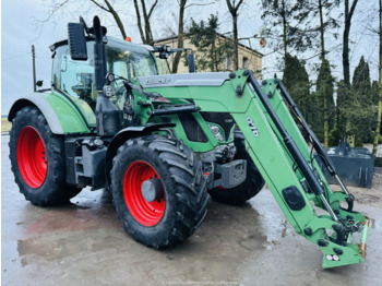 Farm tractor FENDT 724 Vario