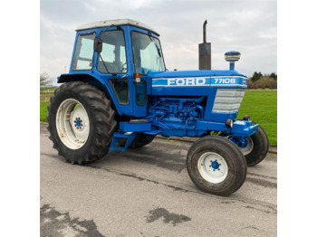 Farm tractor FORD