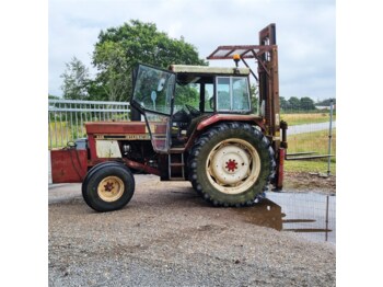 Farm tractor International IH 684: picture 1