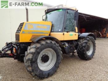 Farm tractor JCB fastrac 185t30: picture 1