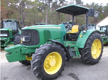 Farm tractor JOHN DEERE 6120 ARCEAU: picture 1