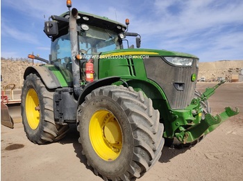 Farm tractor JOHN DEERE 7230R: picture 1