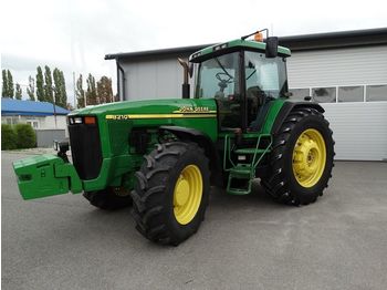 Farm tractor JOHN DEERE 8210: picture 1