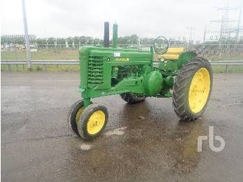 Farm tractor JOHN DEERE A: picture 1