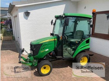 Farm tractor John Deere 1026R inkl. Streuer+Besen+Schild: picture 1