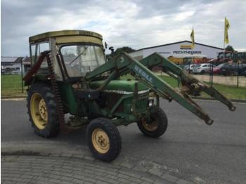 Farm tractor John Deere 1030: picture 1