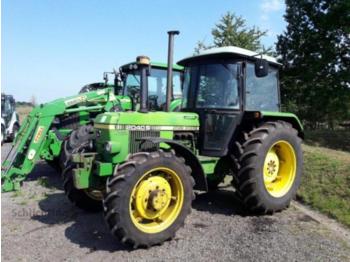 Farm tractor John Deere 2040S: picture 1