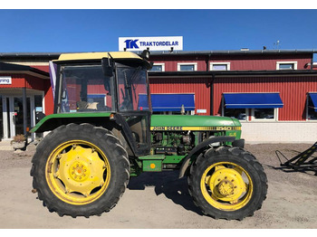 Farm tractor JOHN DEERE 2140