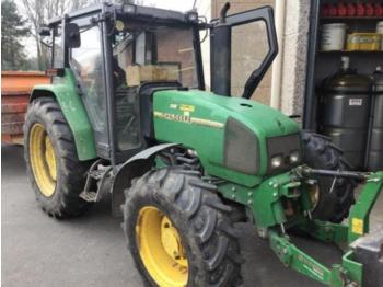 Farm tractor John Deere 3300: picture 1
