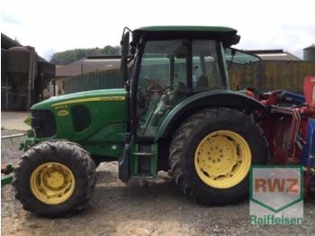 Farm tractor John Deere 5070M: picture 1