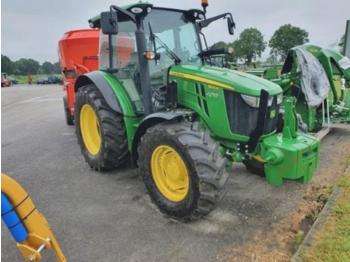 Farm tractor John Deere 5100r: picture 1