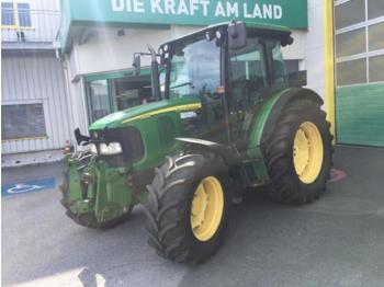 Farm tractor John Deere 5820 Premium: picture 1