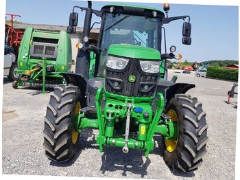 Farm tractor John Deere 6110M: picture 1